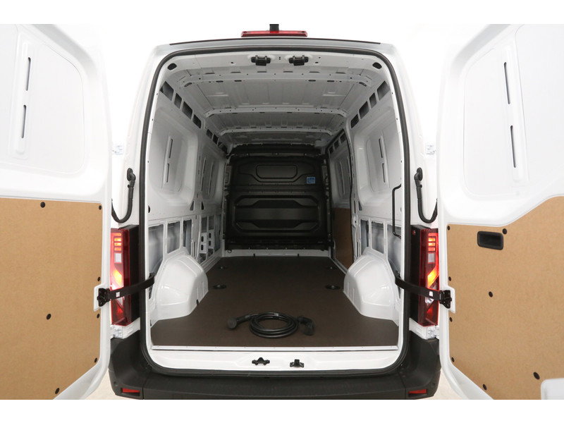 Renault Master E-Tech 3.5t Long Range 87 kWh L2H2 GR4269