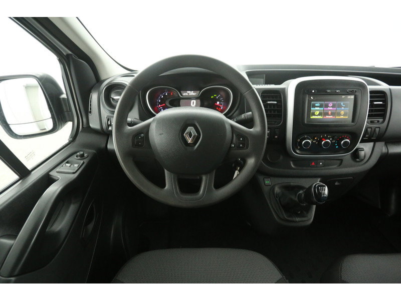 Renault Trafic 2.0 dCi L2H1 GR3157