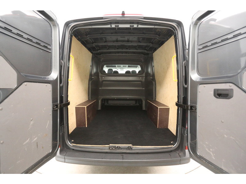 Volkswagen Crafter 2.0 TDI 140PK L3H2 GR3161