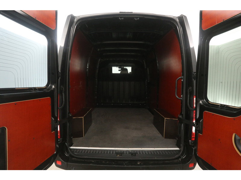 Renault Master 3.3t 180PK L2H2 GR5342