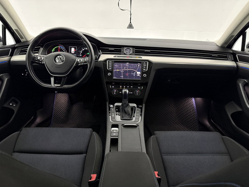 Volkswagen Passat 1.4 TSI GTE KZ464P