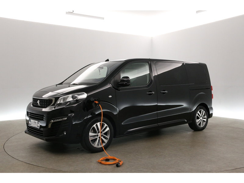 Peugeot e-Traveller