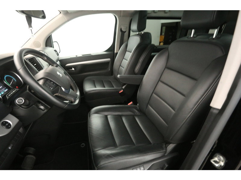 Peugeot e-Traveller