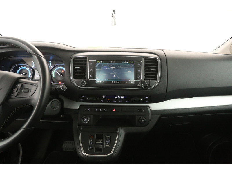 Peugeot e-Traveller