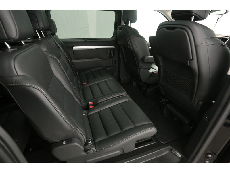 Peugeot e-Traveller