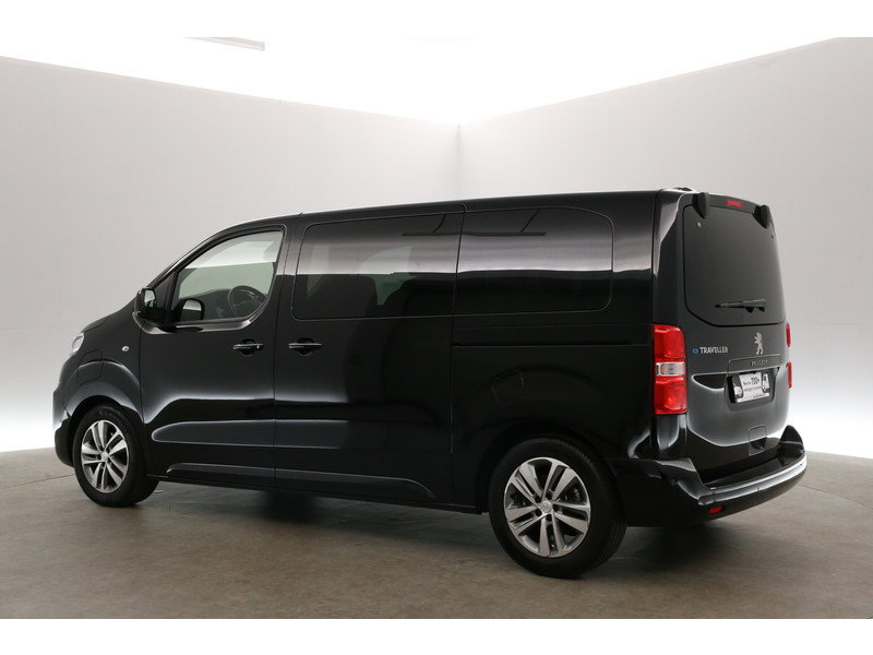 Peugeot e-Traveller