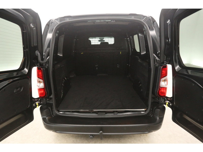 Opel Combo 1.2 111PK Innovation GR3327