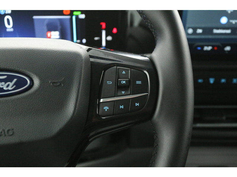 Ford E-Transit Custom