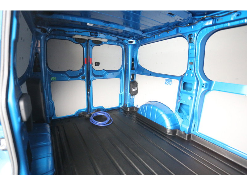 Ford E-Transit Custom