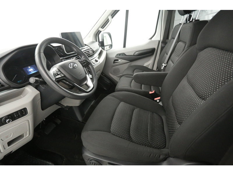Maxus eDeliver 9