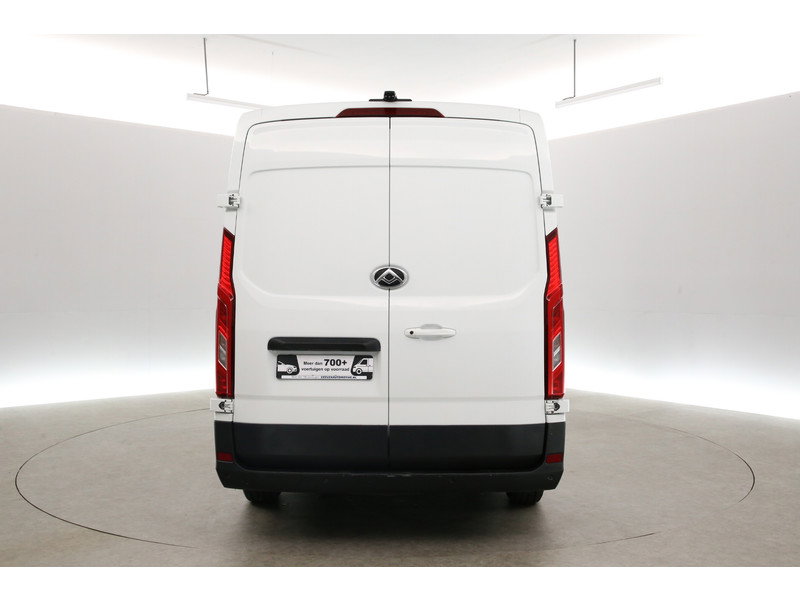 Maxus eDeliver 9