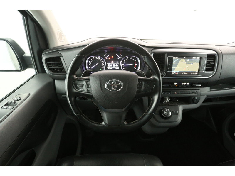 Toyota ProAce 2.0D L2H1 177PK GR7624