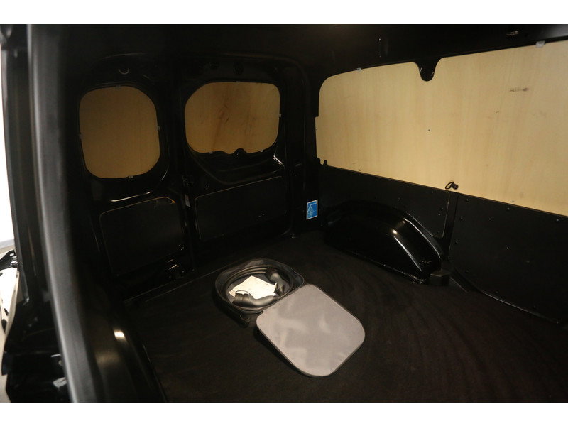 Mercedes-Benz E-CITAN